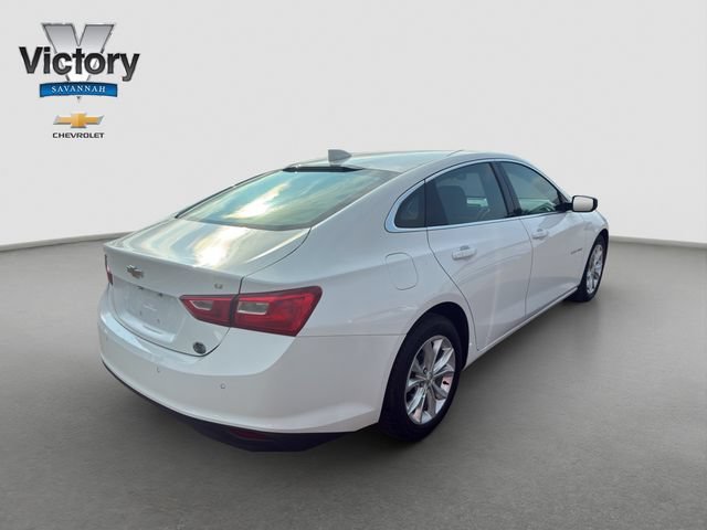 Used 2024 Summit White Chevrolet 1LT image 7
