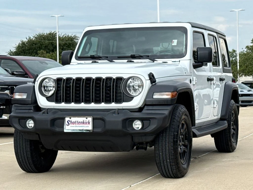 Used 2024 White Jeep Sport image 3