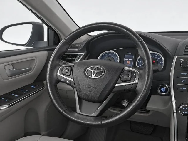 Used 2016 Cosmic Gray Mica Toyota XLE image 20