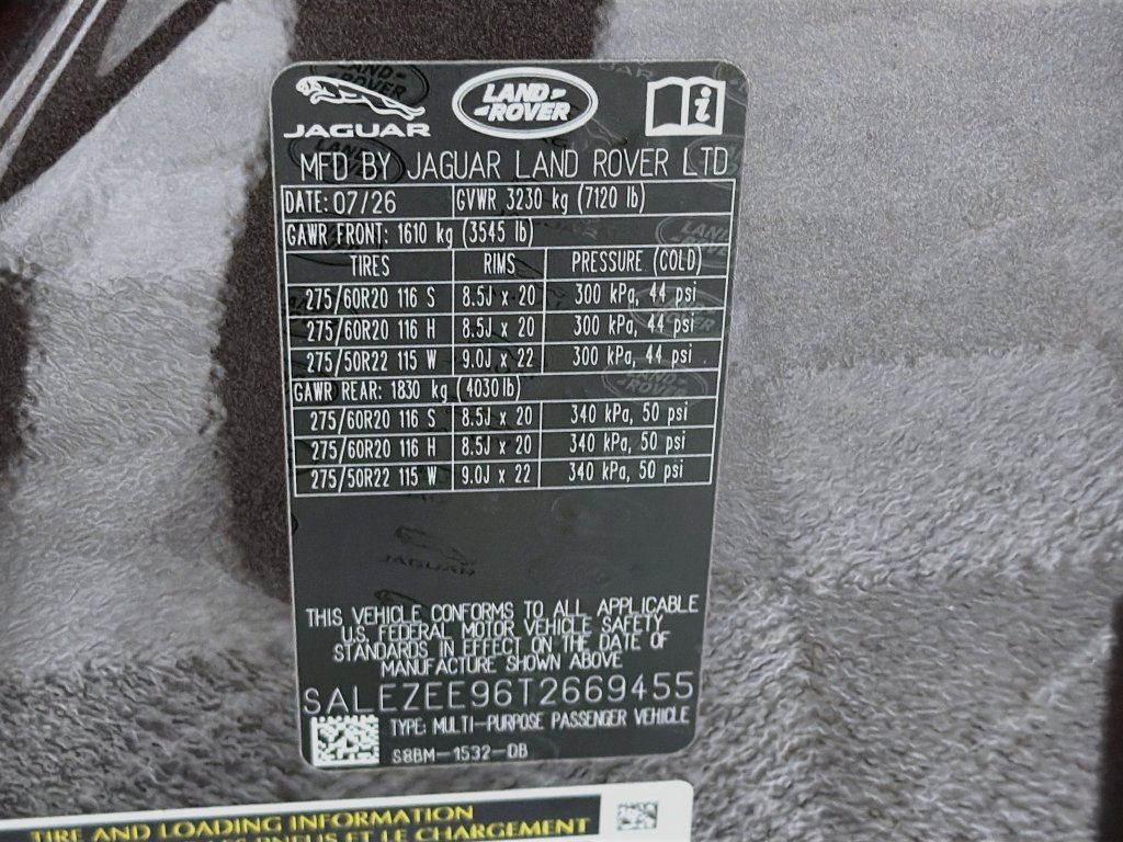 New 2026 Charente Grey Land Rover  OCTA image 34