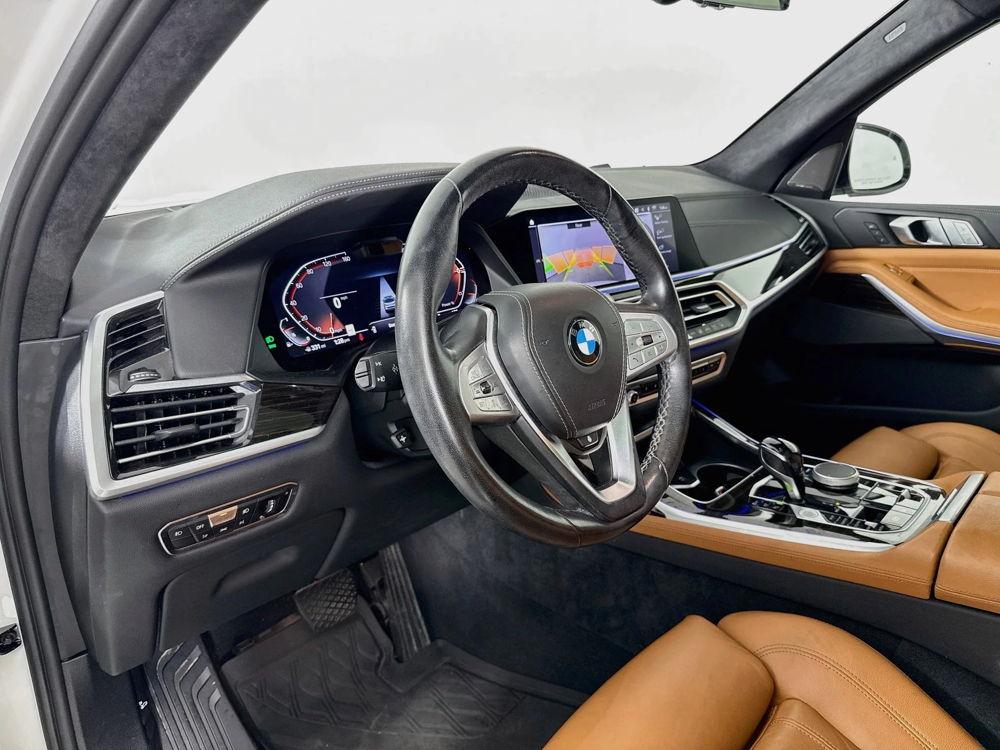 Used 2021 Alpine White BMW xDrive40i image 9