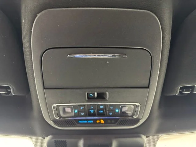 Used 2022 Quartz Metallic Ford Platinum image 14
