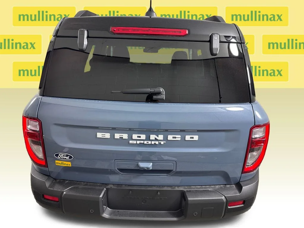 New 2026 Gray Ford Outer Banks image 17