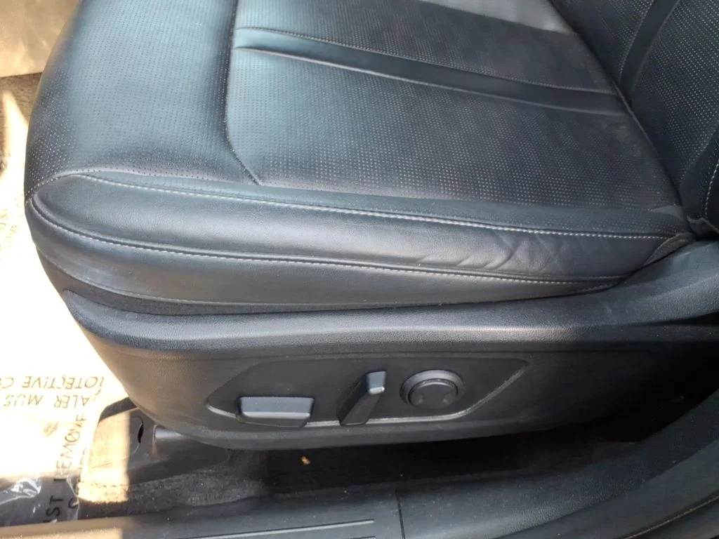 Used 2024 Black Kia S image 24