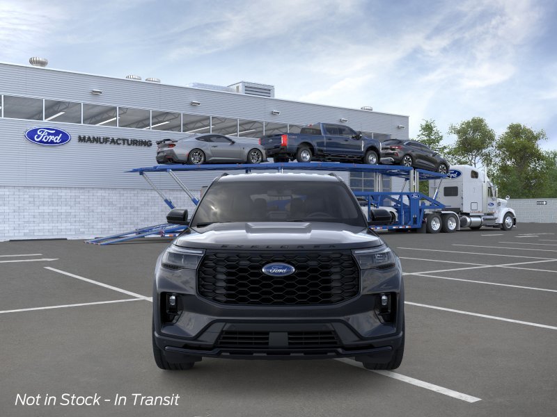 New 2026 Agate Black Metallic Ford ST-Line image 6