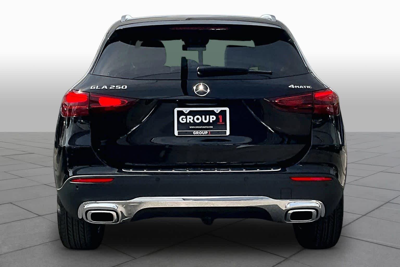 New 2026 Night Black Mercedes-Benz GLA 250 image 5