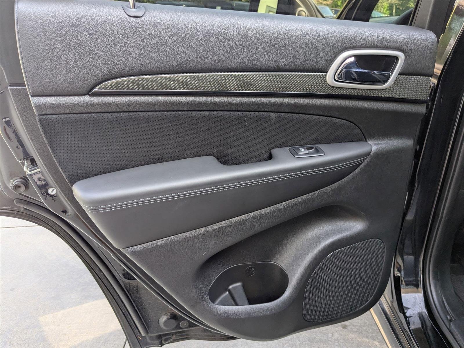 Used 2020 Granite Crystal Metallic Clearcoat Jeep Trackhawk image 25