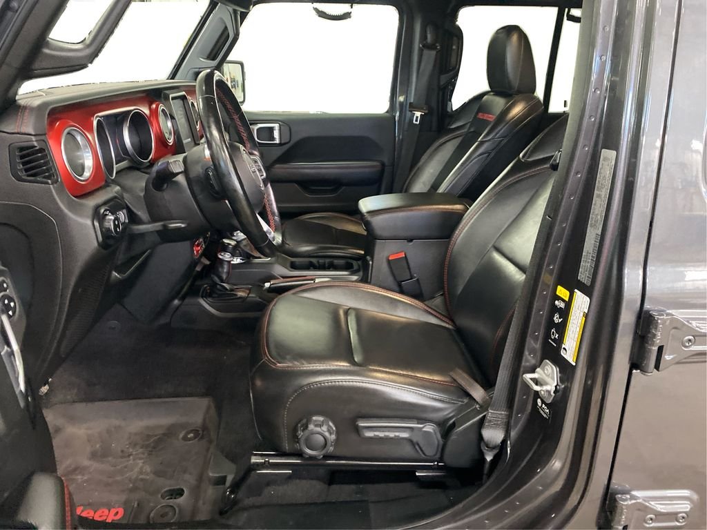 Used 2021 Gray Jeep Rubicon image 7