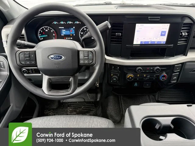 New 2026 Oxford White Ford XL image 4