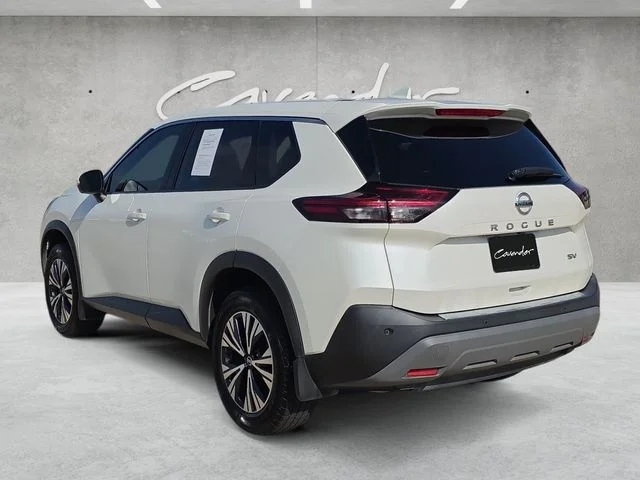 Used 2021 White Nissan SV image 14