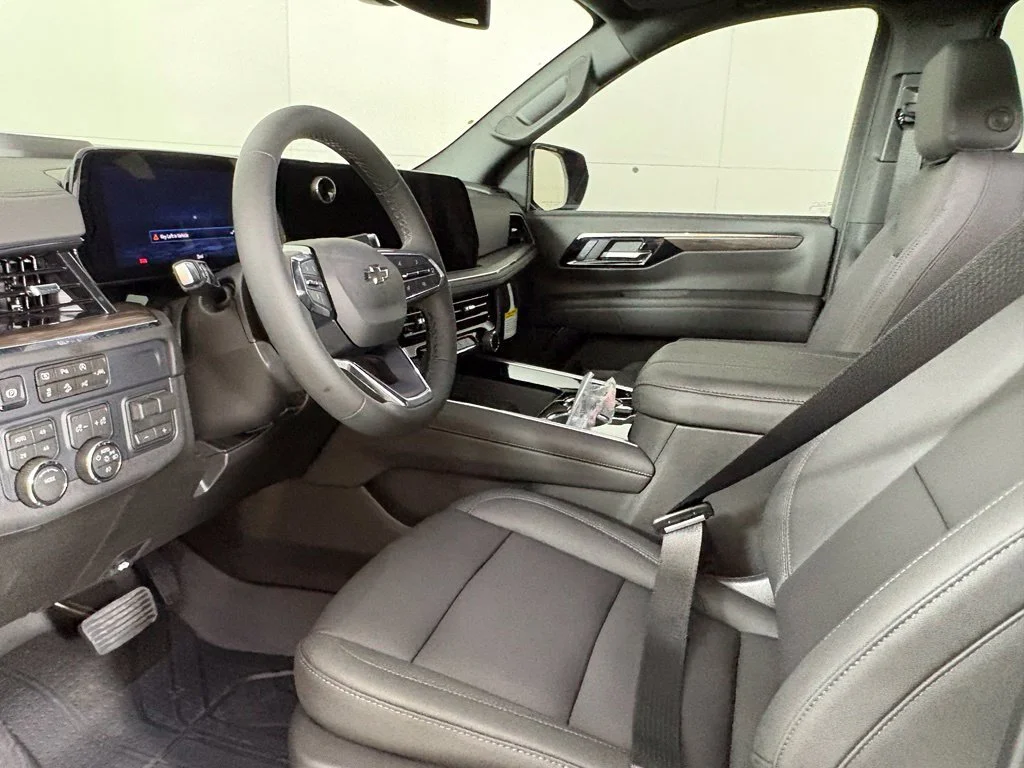 New 2027 Black Chevrolet Z71 image 29