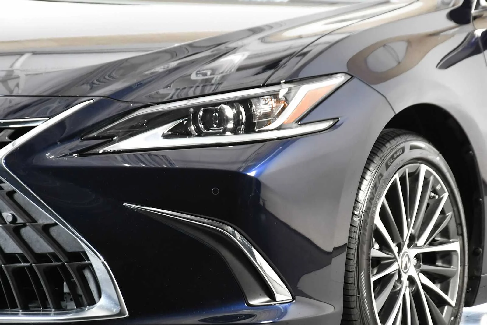 Used 2025 Nightfall Mica Lexus  image 9