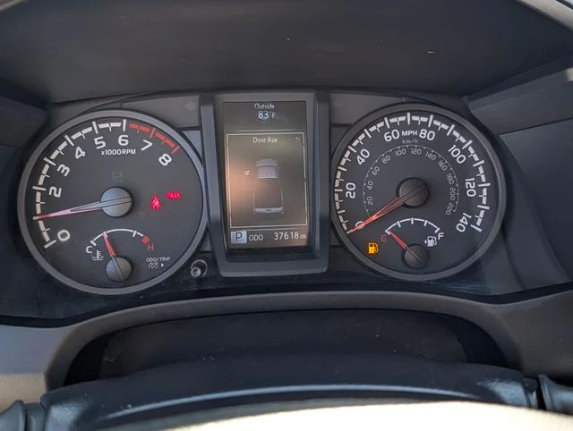 Used 2023 White Toyota SR image 16