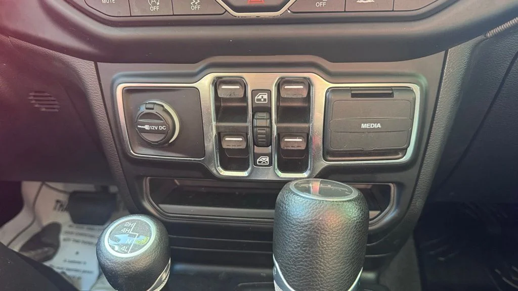 Used 2021 Black Jeep Willys image 31