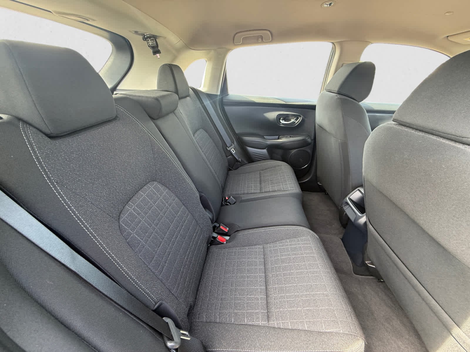 Used 2023 Modern Steel Metallic Honda LX image 21