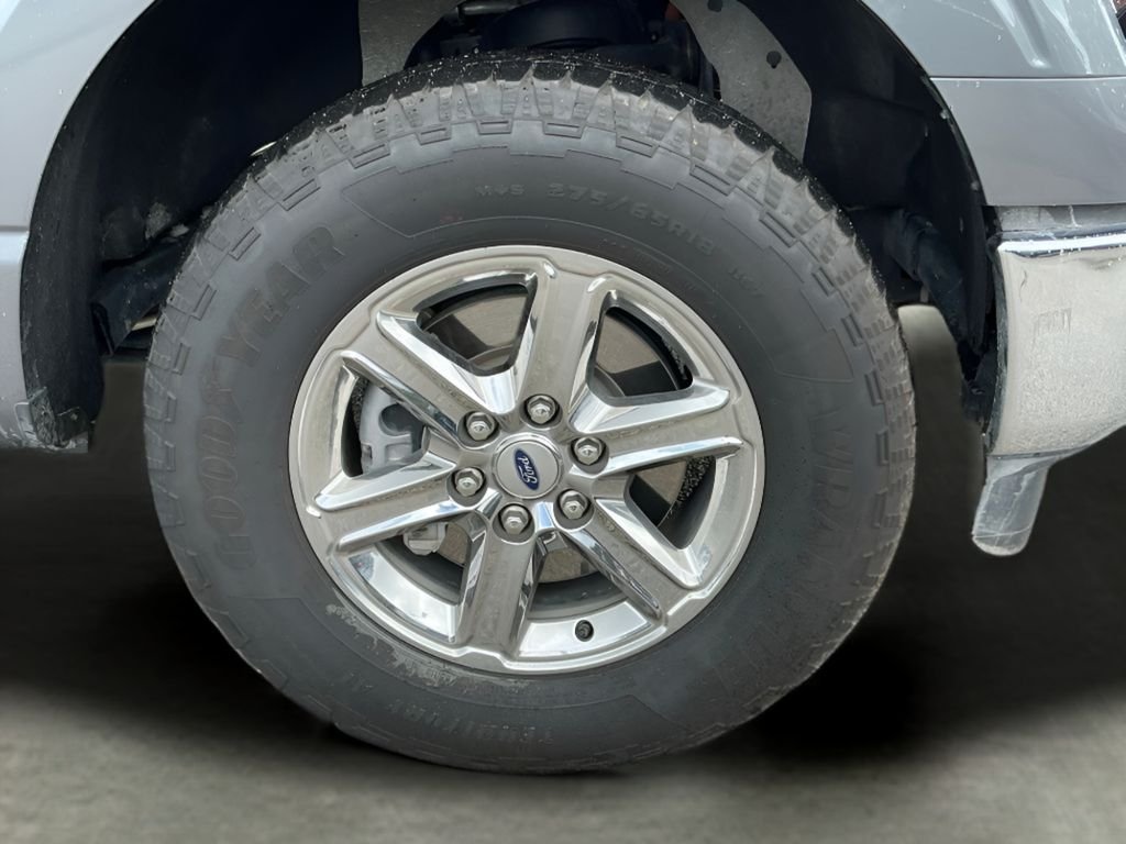 Used 2025 Gray Ford XLT image 36