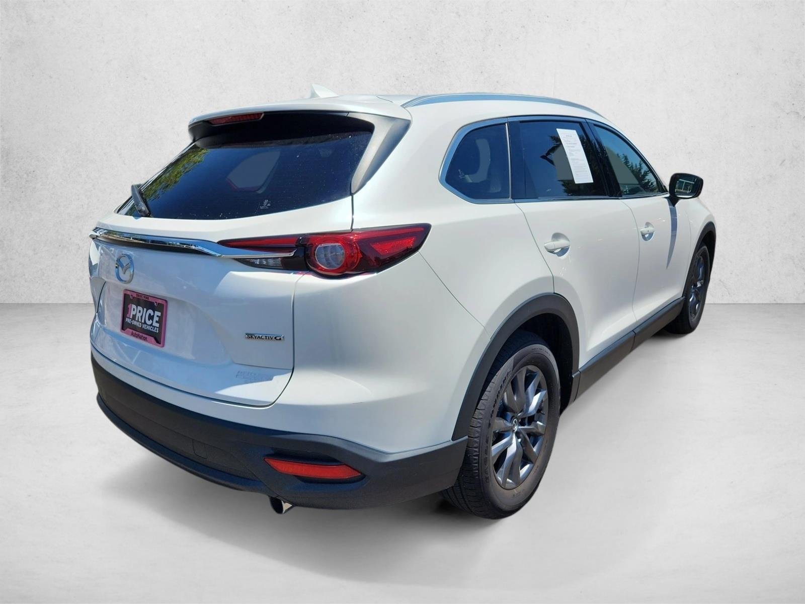 Certified Used 2023 Snowflake White Pearl Mica Mazda Touring image 5