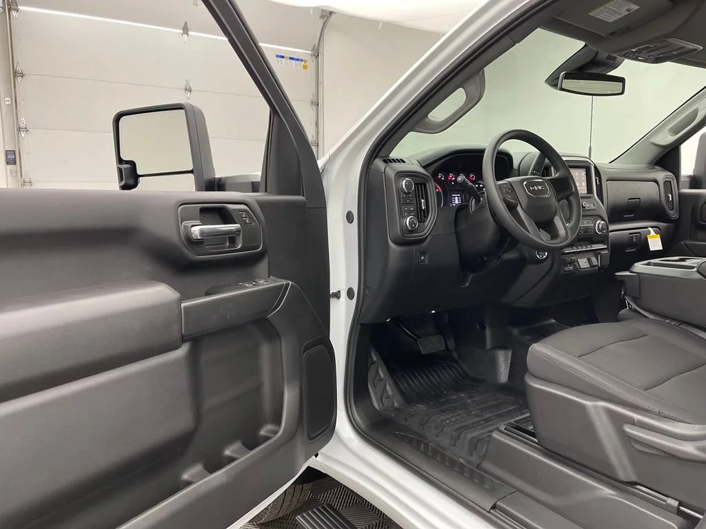 2026 GMC Sierra 3500HD Pro - Photo 16