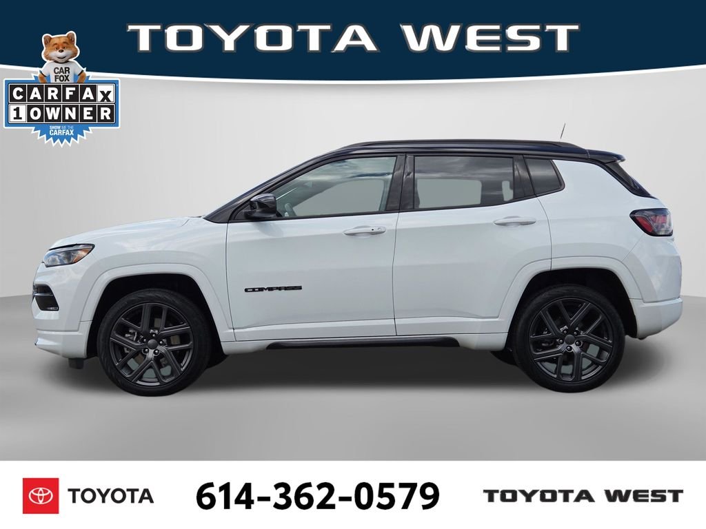 Used 2024 White Jeep Limited image 10