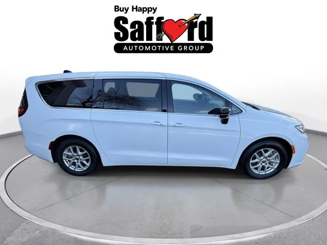 Used 2024 White Chrysler Touring L image 8