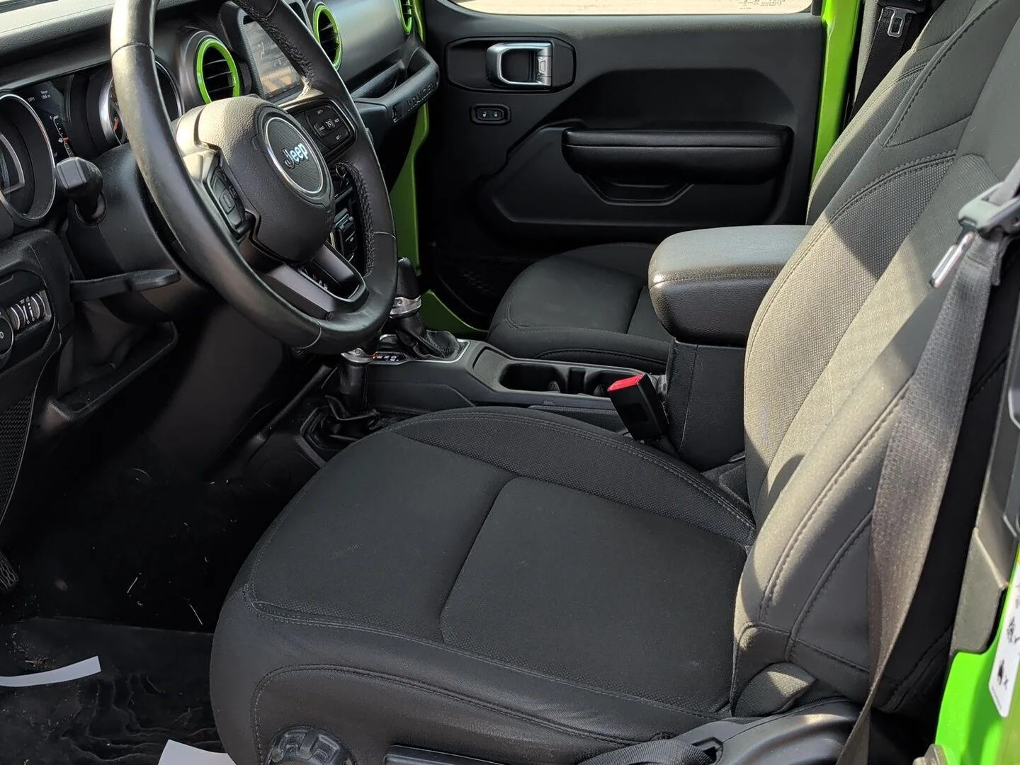 Used 2019 Mojito! Clearcoat Jeep Sport S image 15