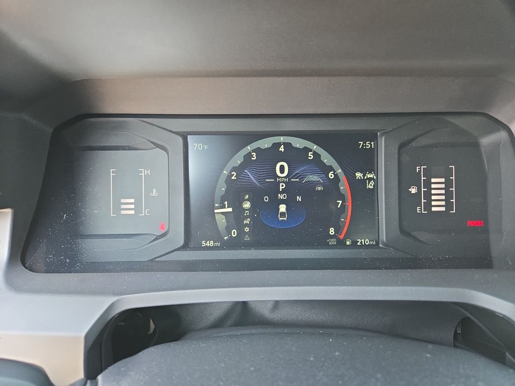 2025 Toyota Tacoma SR5 - Photo 24