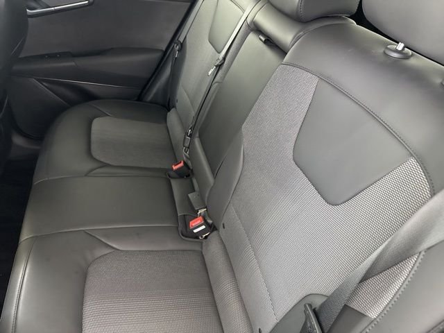 Used 2023 Gray Kia Wind image 26