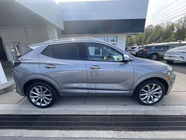 2024 Buick Encore GX Avenir - Photo 9