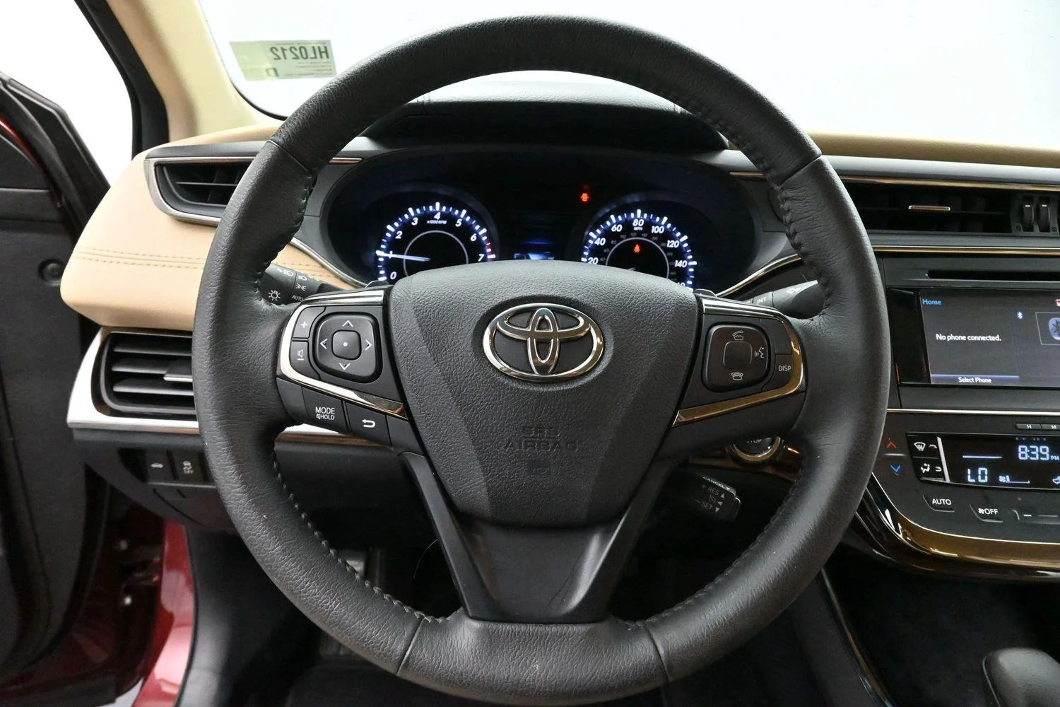 Used 2015 Ooh La La Rouge Mica Toyota XLE image 14