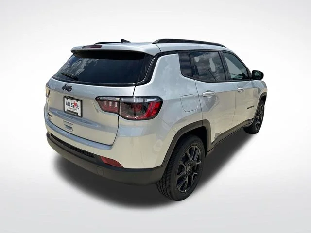 New 2026 Silver Jeep Latitude image 8
