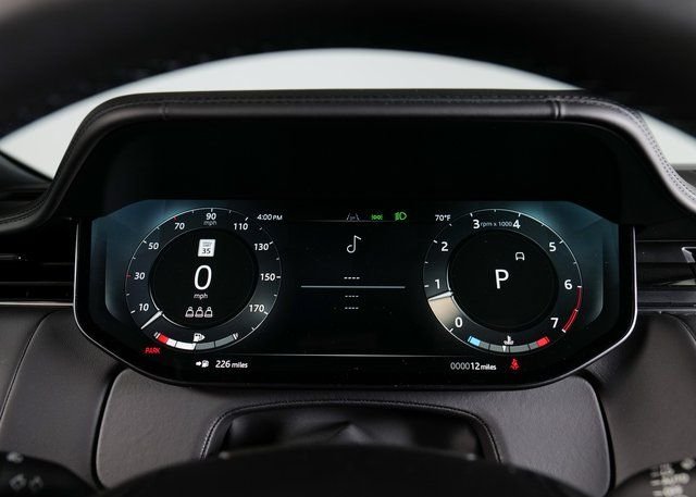 New 2026 Santorini Black Land Rover SE image 18