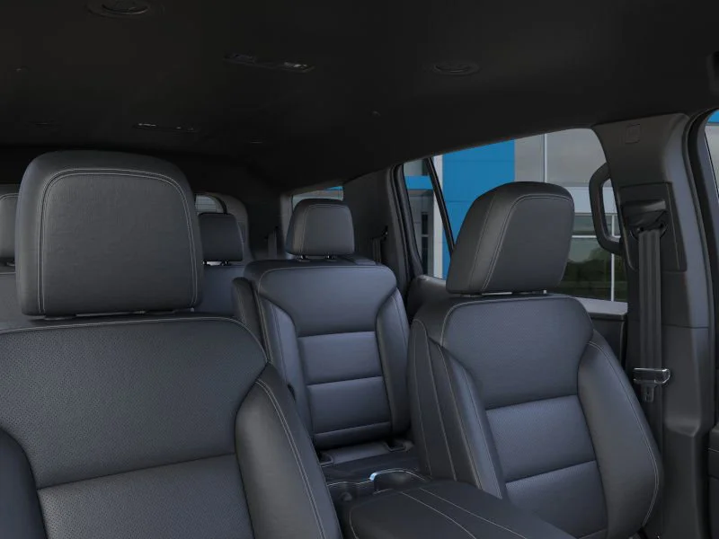 New 2026 Polar White Tricoat Chevrolet LT image 24