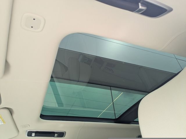 New 2026 Icy White Satin Land Rover SV image 25