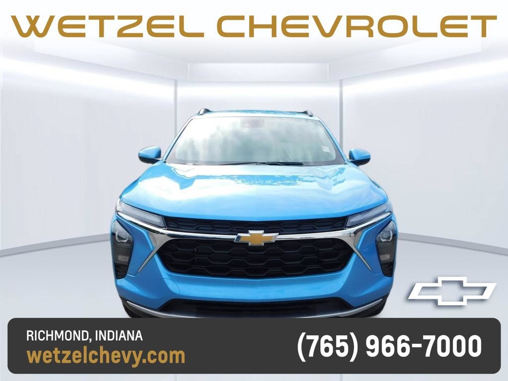2026 Chevrolet Trax LT - Photo 8