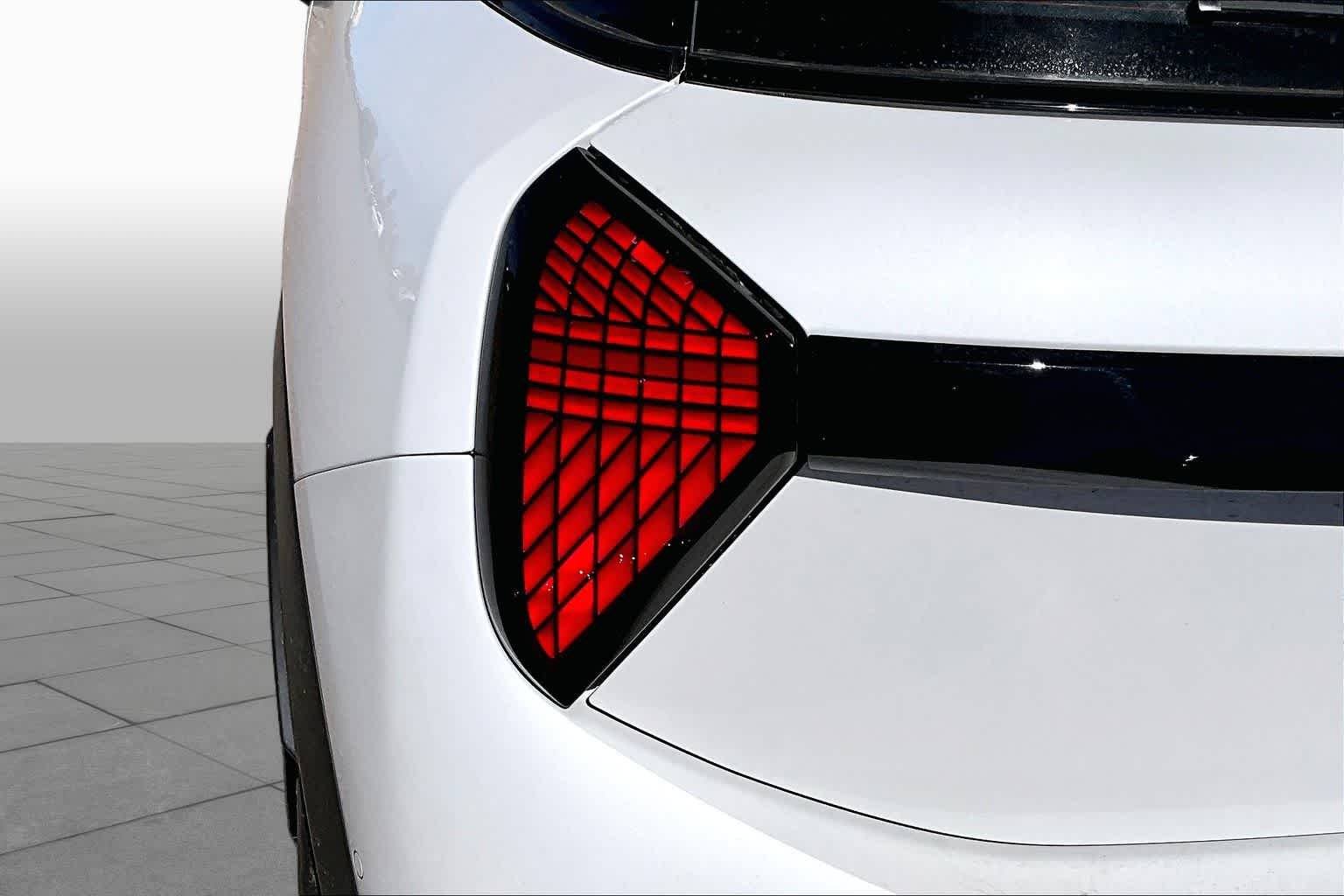 New 2026 Nanuq White Metallic MINI Signature Plus image 13