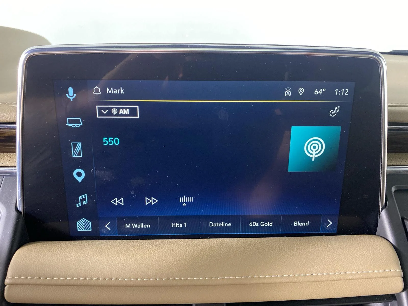 Used 2023 Iridescent Pearl Tricoat Chevrolet Premier image 18
