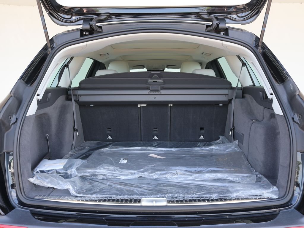 Used 2022  Mercedes-Benz E 450 image 28