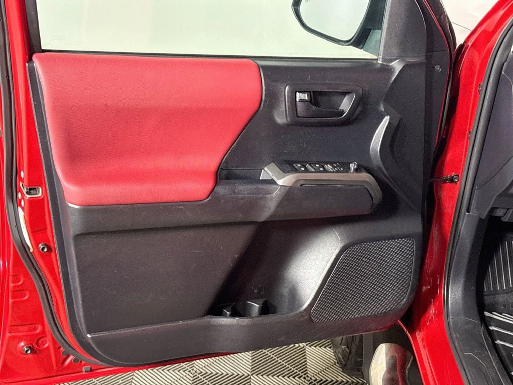 Used 2021 Red Toyota SR5 image 10