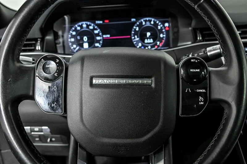 Used 2020 Corris Grey Metallic Land Rover SE image 24