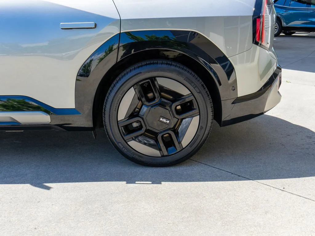 Used 2024 Gray Kia GT-Line image 36