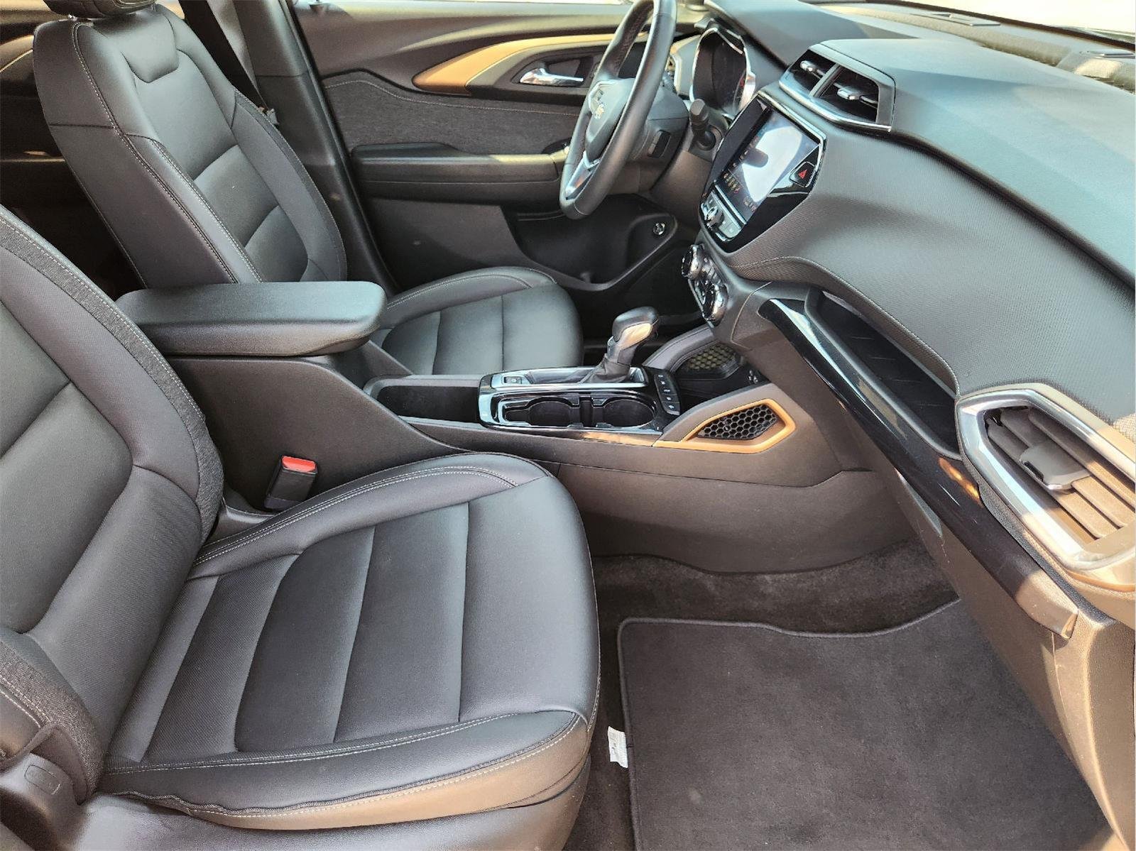 2023 Chevrolet Trailblazer photo 14 of 33