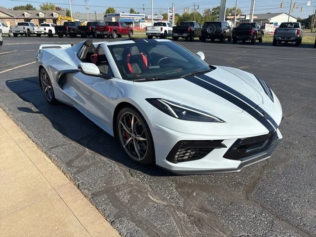 2021 Chevrolet Corvette 2LT - Photo 11