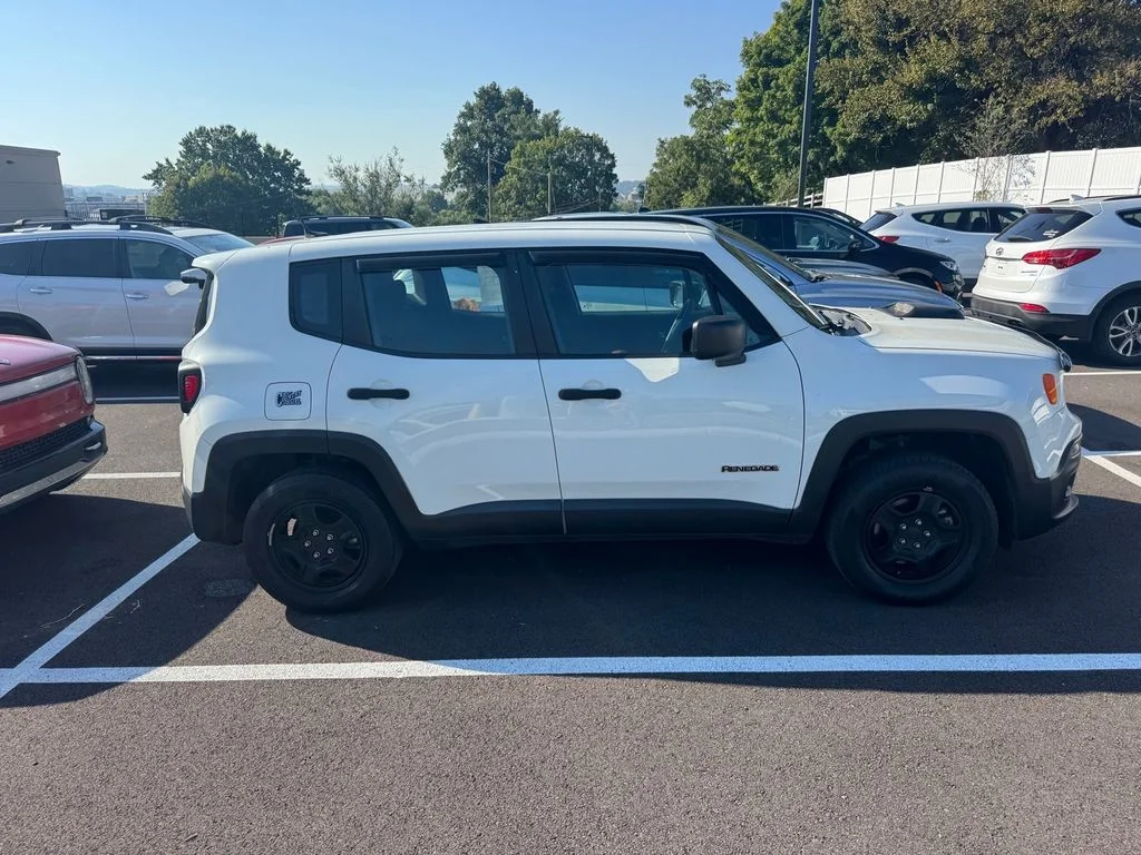 Used 2018 White Jeep Sport image 13