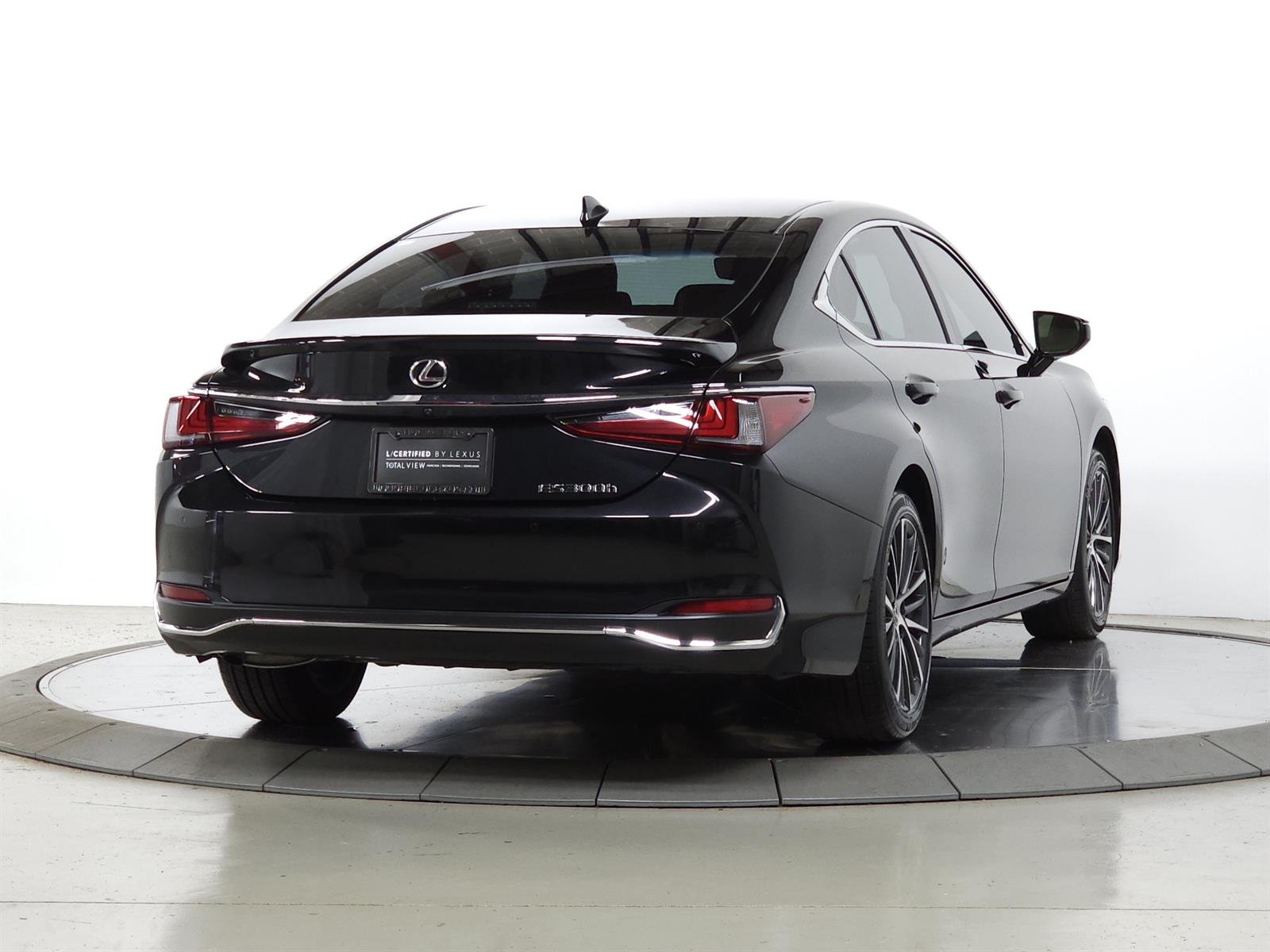 Certified Used 2024 Caviar Lexus PREMIUM image 10