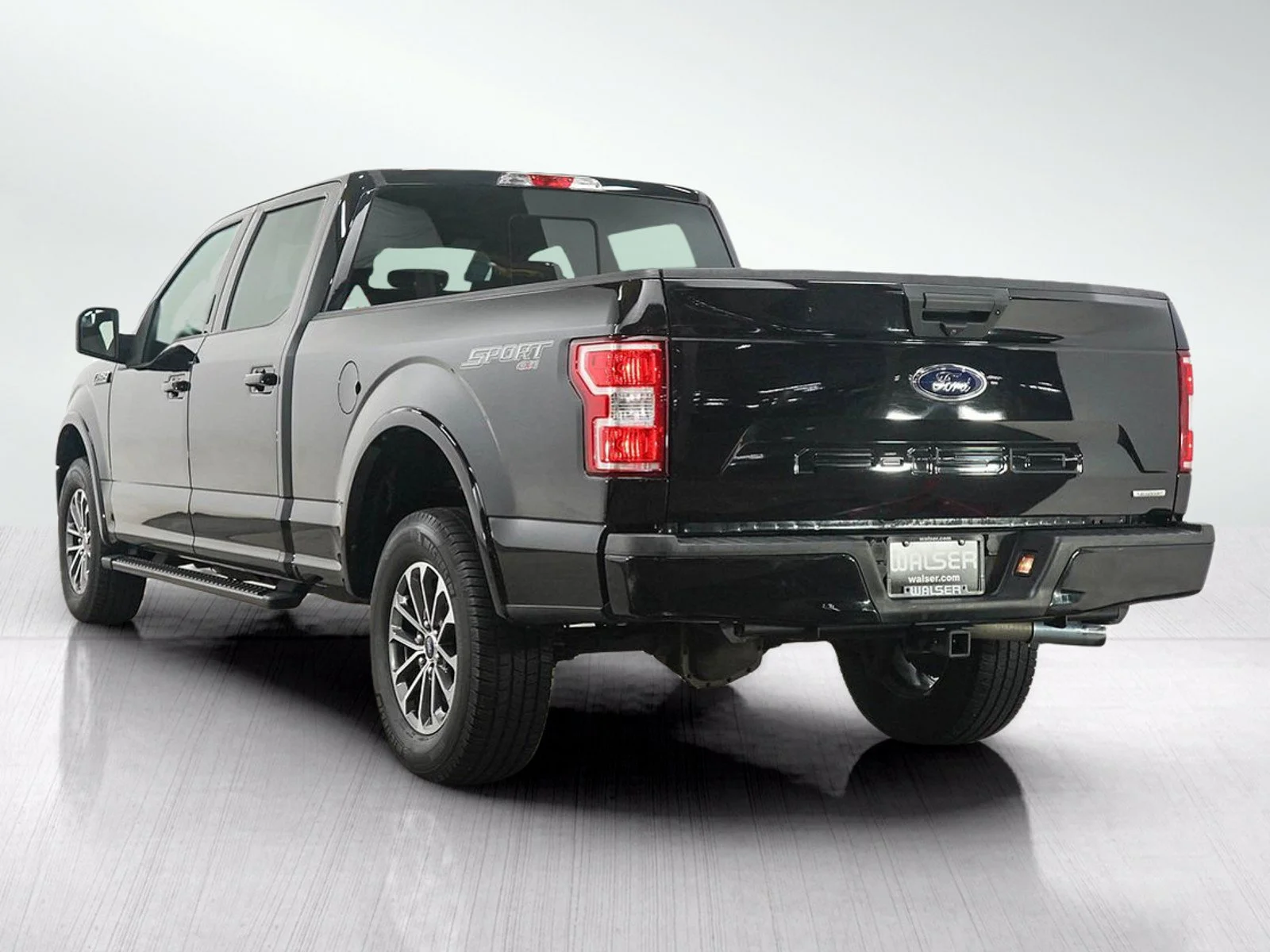 Used 2019  Ford xlt image 3