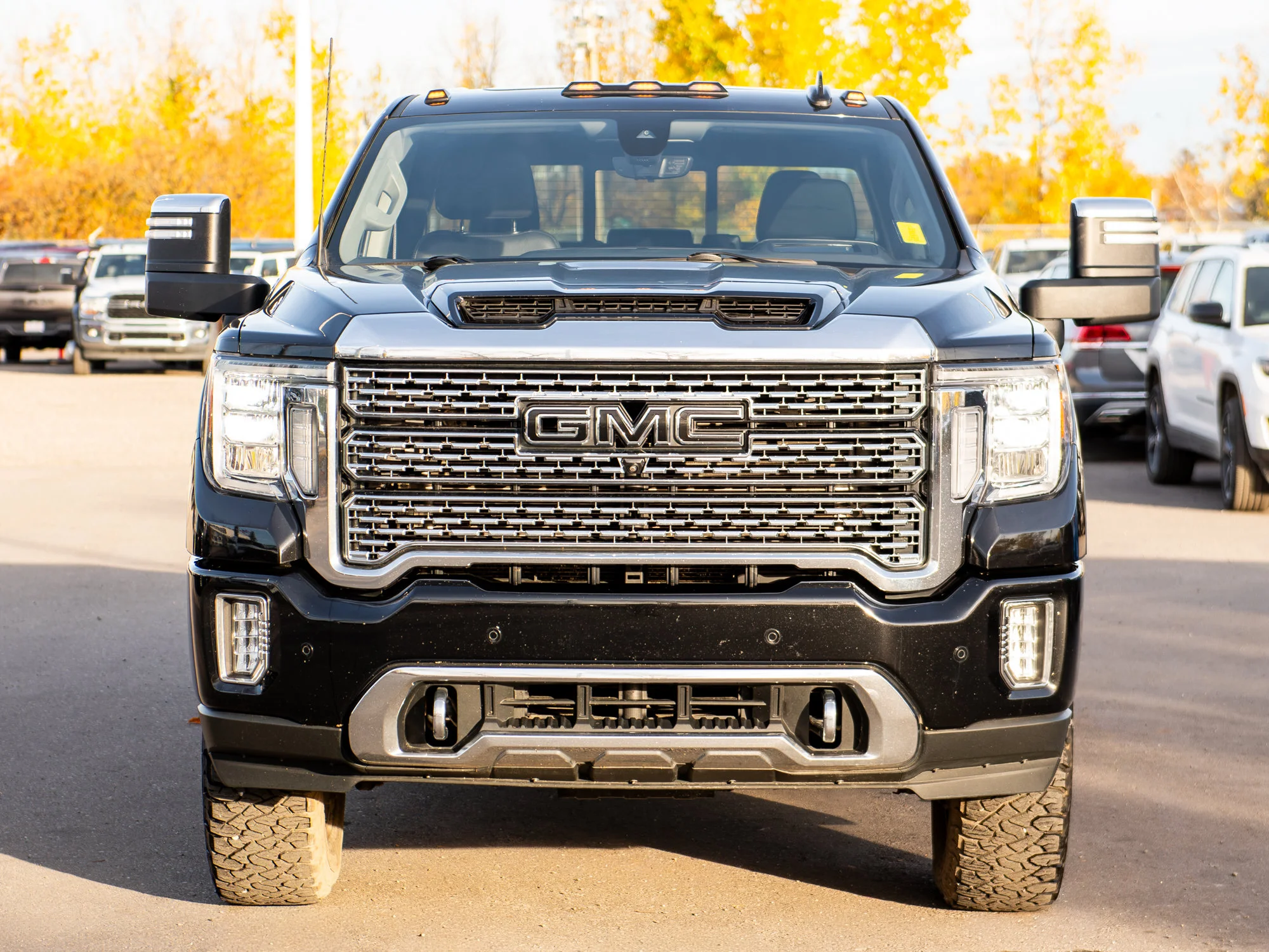 Used 2022 Black GMC Denali* Crew Cab 4x4, 3M PPF, Heated/Ventilated Seats & Wheel, Sunroof, Tonneau Cover image 9