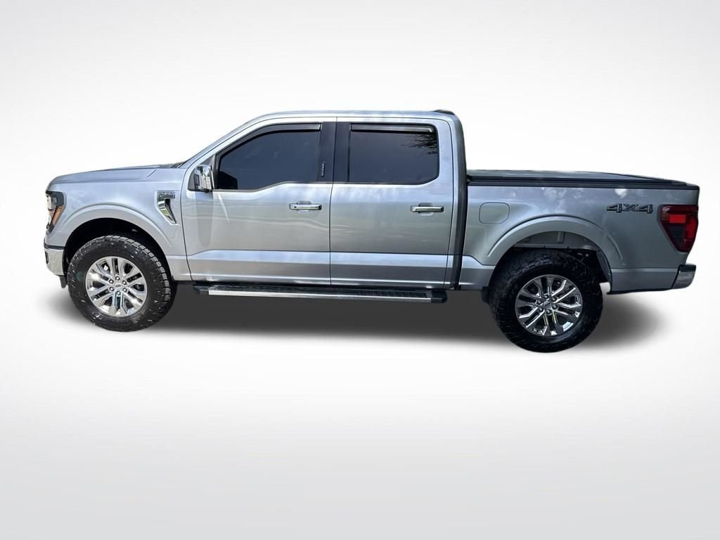 Used 2024 Silver Ford XLT image 8
