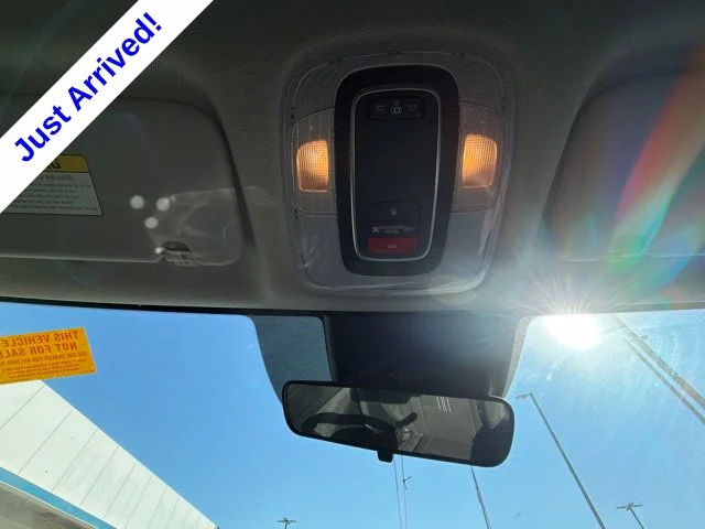 Used 2022 Red Hyundai Blue image 29