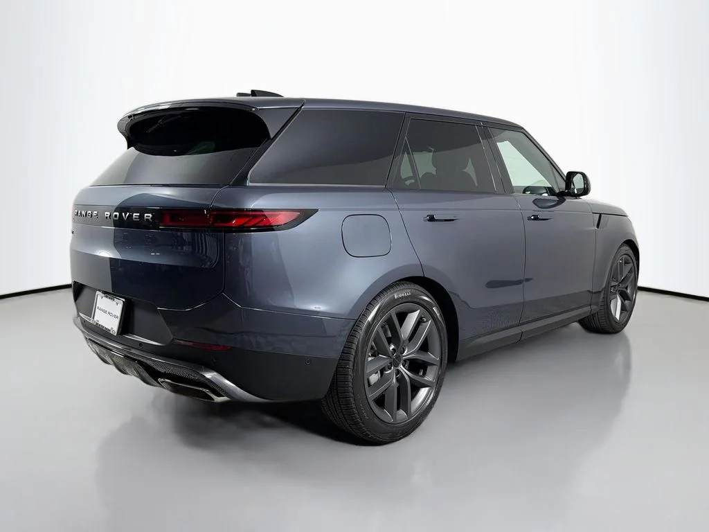 New 2026 Varesine Blue Land Rover SE image 5
