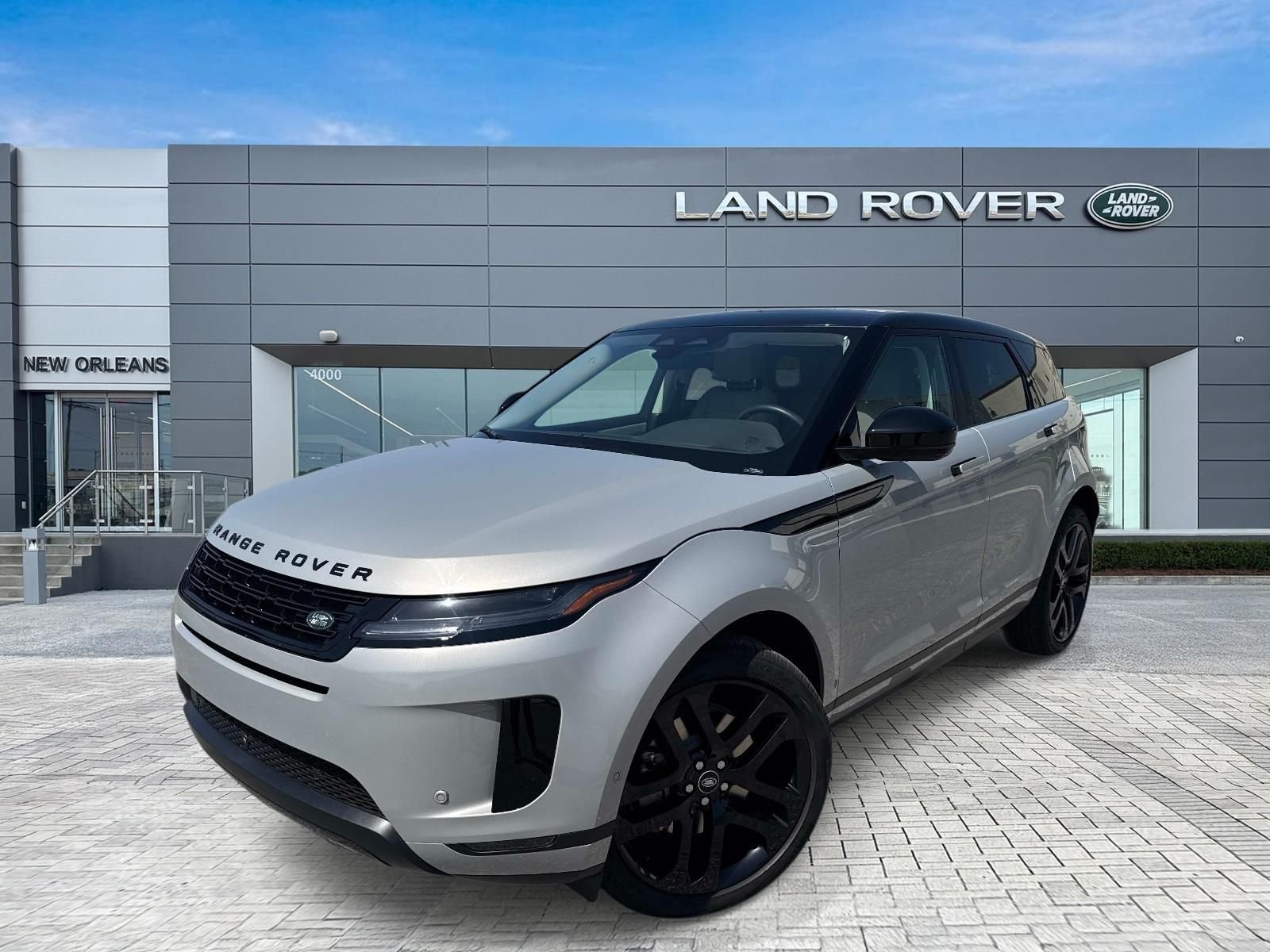 2025 Land Rover Range Rover Evoque S's photo